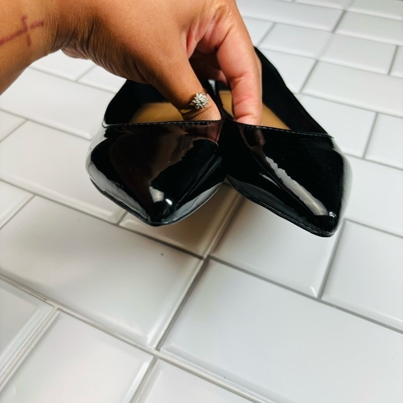 ASOS Design Latch Patent Pointer Toe flat US 6 - Picture 7 of 11